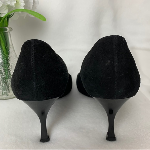 Stuart Weitzman Black Suede Heels w/Buckle Sz 8.5 - Picture 3 of 13